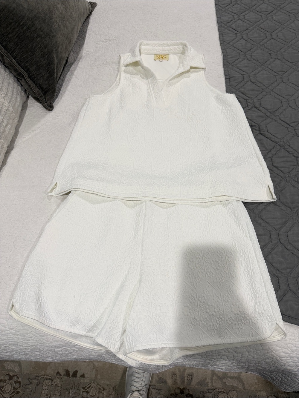 Sleeveless White Textured Two-Piece Set